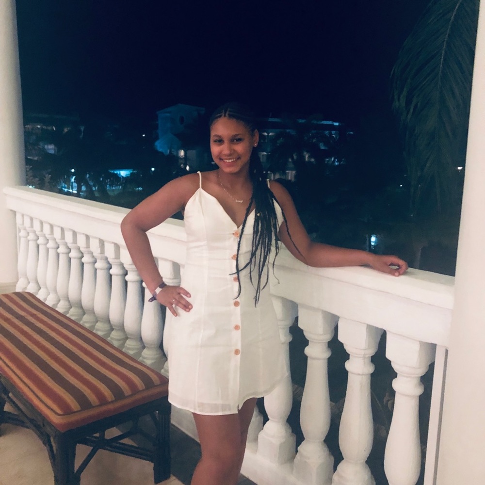 Meet your Posher, Sydney